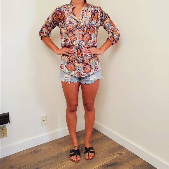 Blouse - Picture 2 of 3